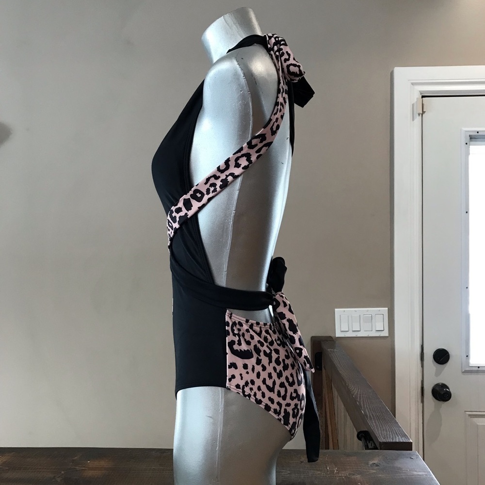 New Swimsuit - Picture 7 of 12